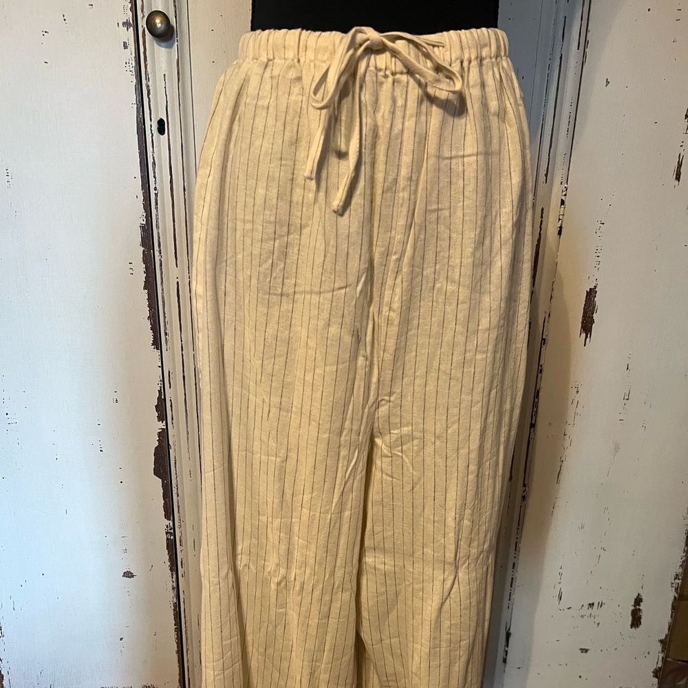 WeWoreWhat Cream Striped Sleep Pants - Picture 6 of 10